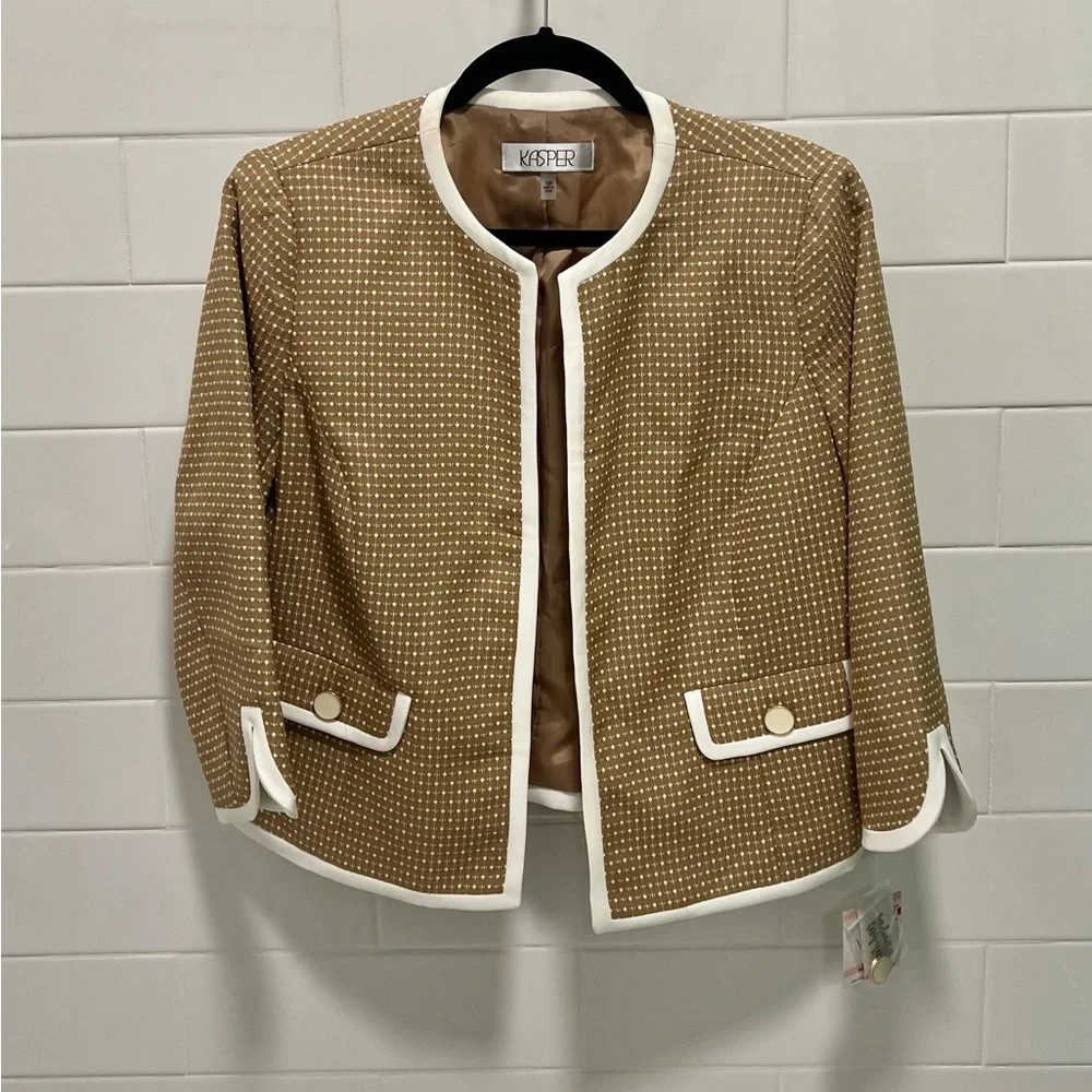 Kasper Tan and White Contrast Trim Blazer - Picture 4 of 8